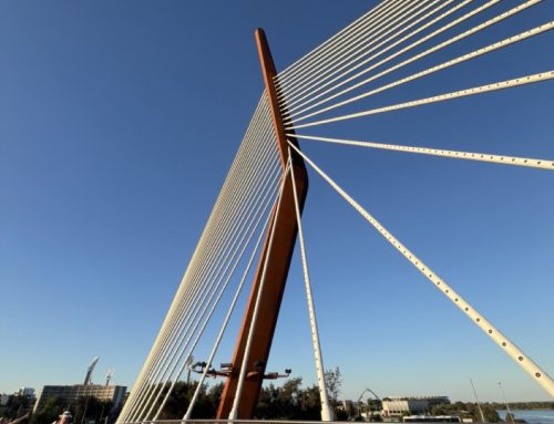 Boorloo Bridge Opens: A New Landmark for Pedestrians and Cyclists